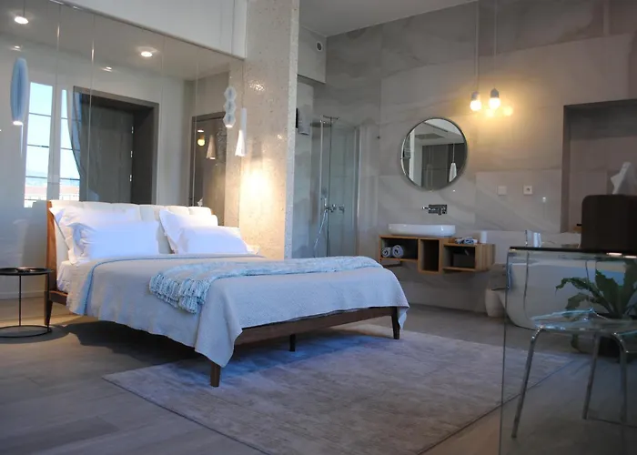 Les Suites Massena Nice